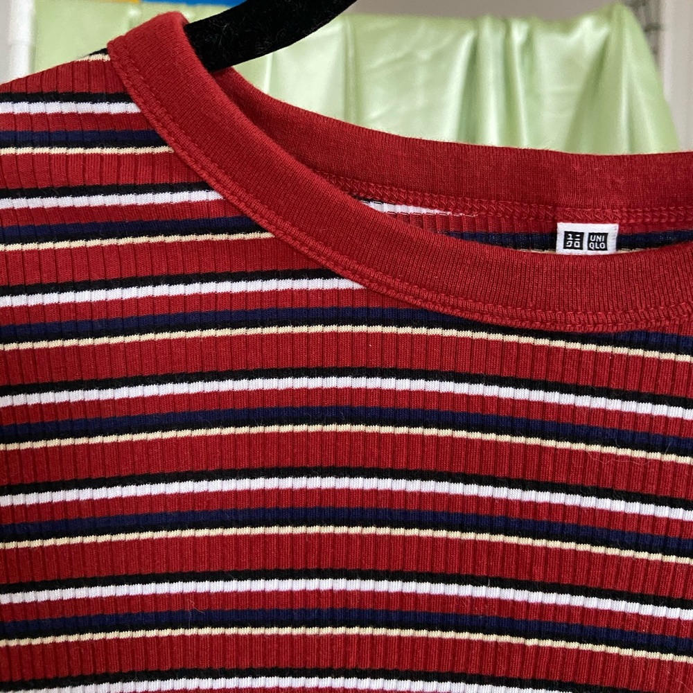 Comfy Ribbed Striped Tee - Picture 4 of 4